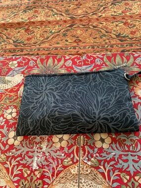 Brand new Bagallini change purse